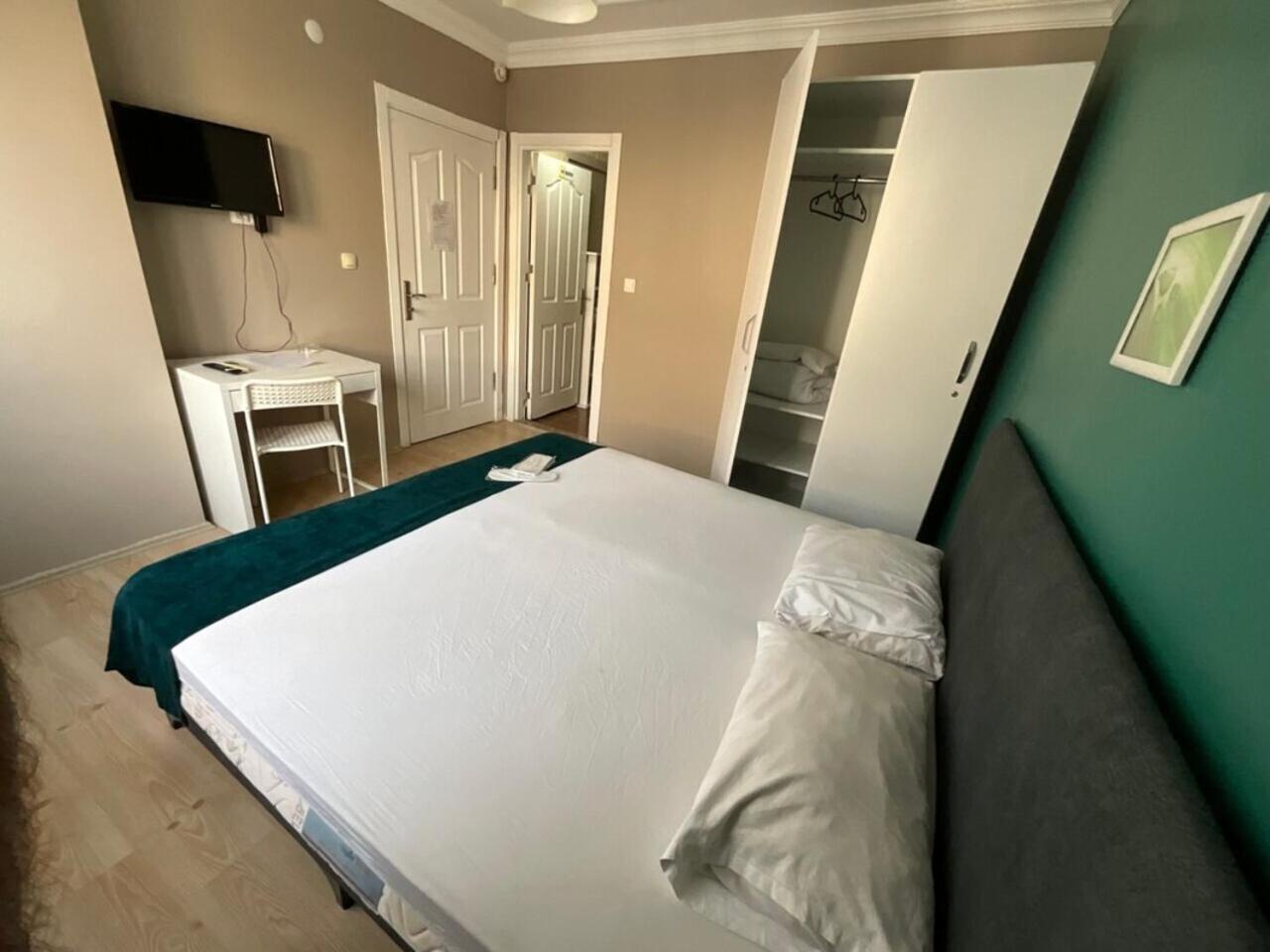 Khan'S B&B Hotel Antalya Exteriör bild